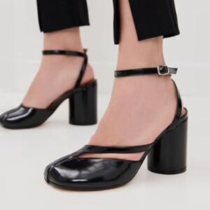 Maison-margiela Women's Black Sandals